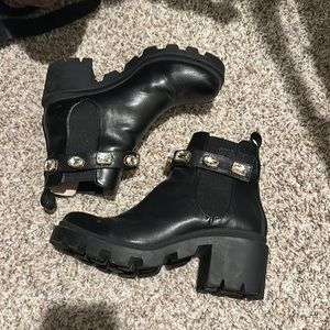 Steve Madden Gucci vibe boot